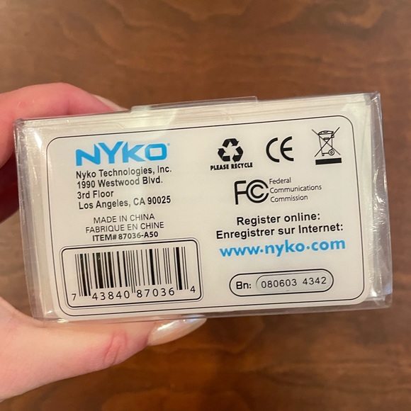 Wii Nunchuck Cord Free NWT - Picture 4 of 4